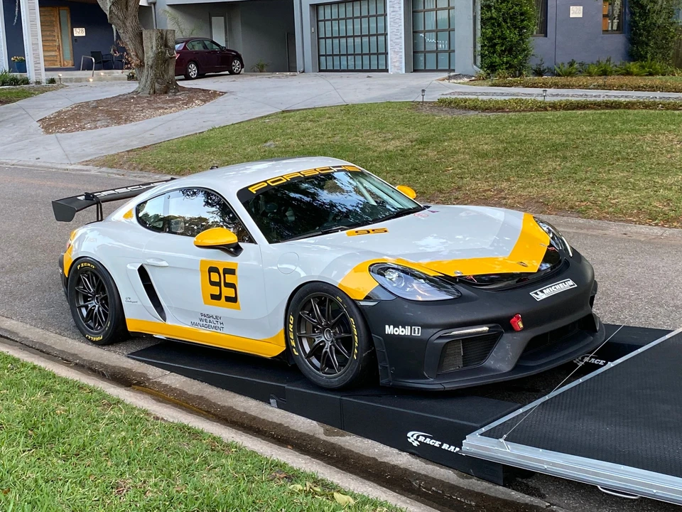 2021 Porsche 718 Cayman - Image 5 of 7