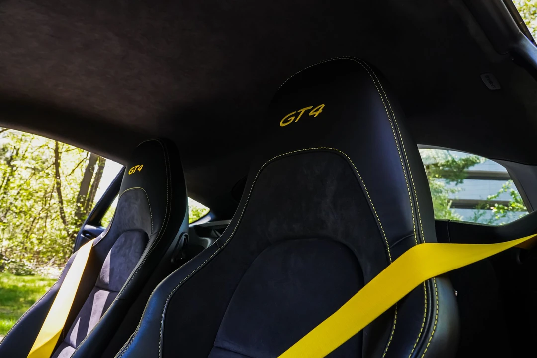 2020 Porsche 718 Cayman GT4 - Image 3 of 5