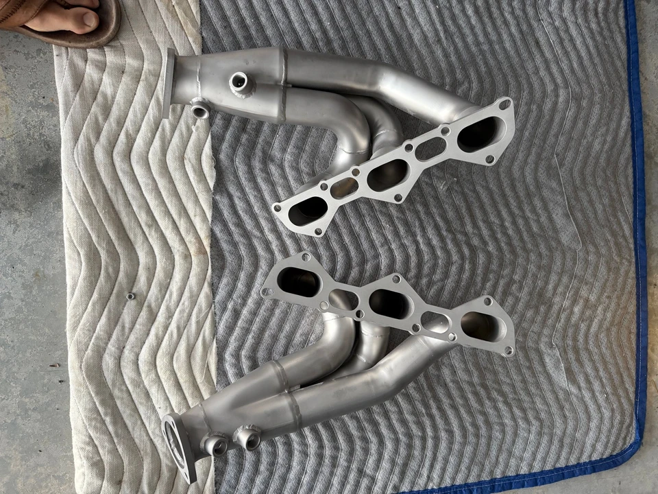 2015 Parts & Memorabilia Mechanical Components - Image 2 of 5