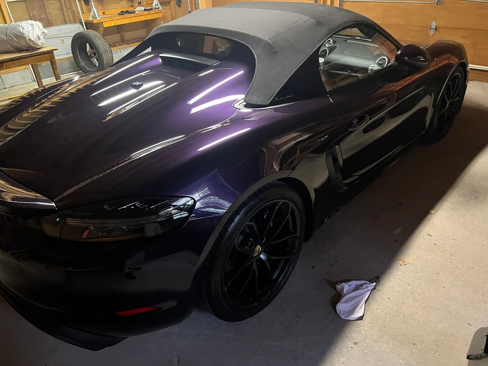 2021 Porsche - Image 2 of 8