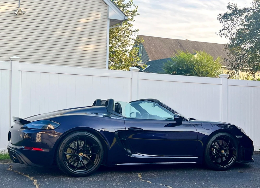 2021 Porsche - Image 3 of 8