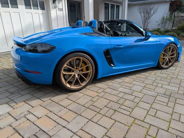 2022 Porsche 718 Boxster Spyder - Image 2 of 15