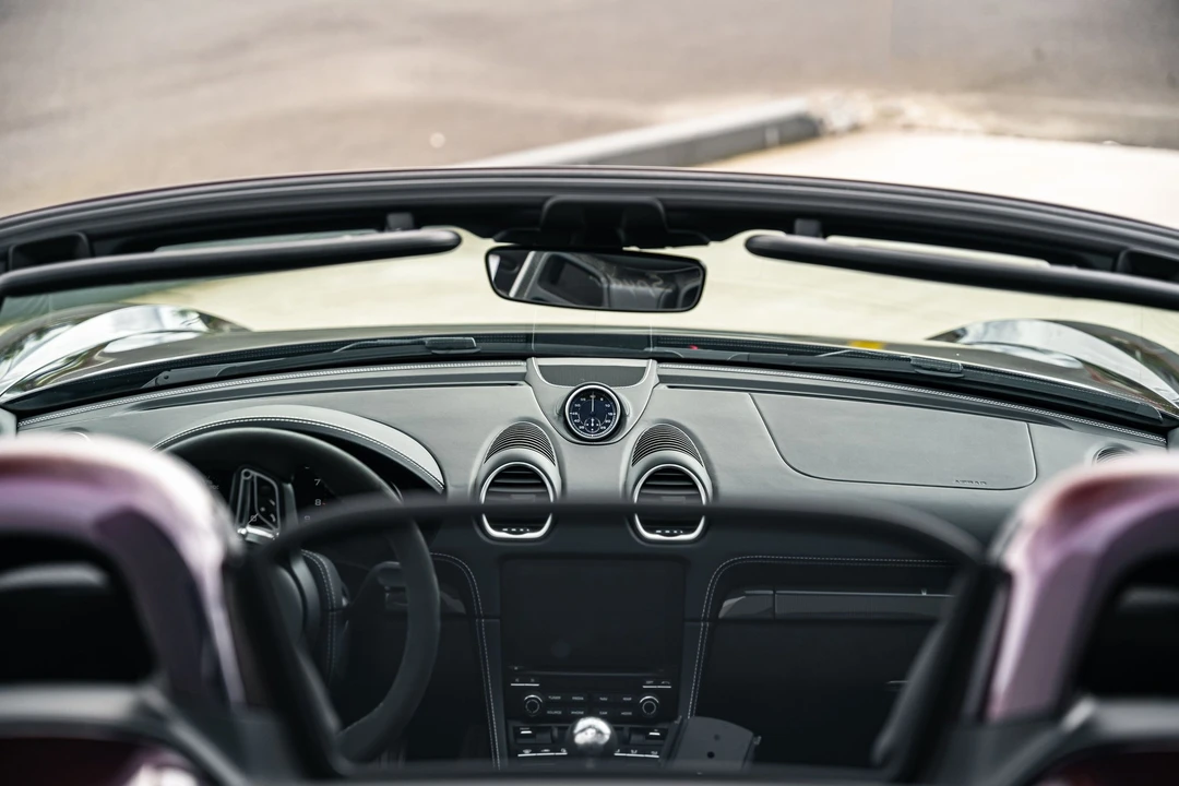2022 Porsche 718 Boxster Spyder - Image 7 of 11