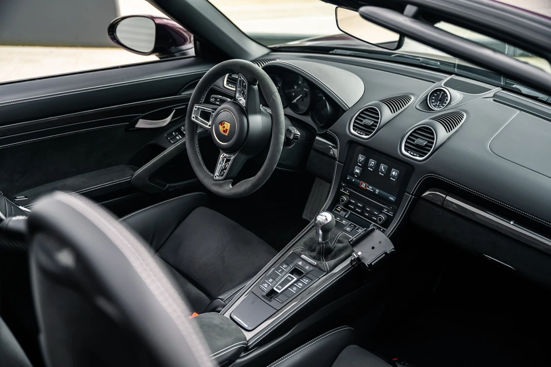 2022 Porsche 718 Boxster Spyder - Image 3 of 11