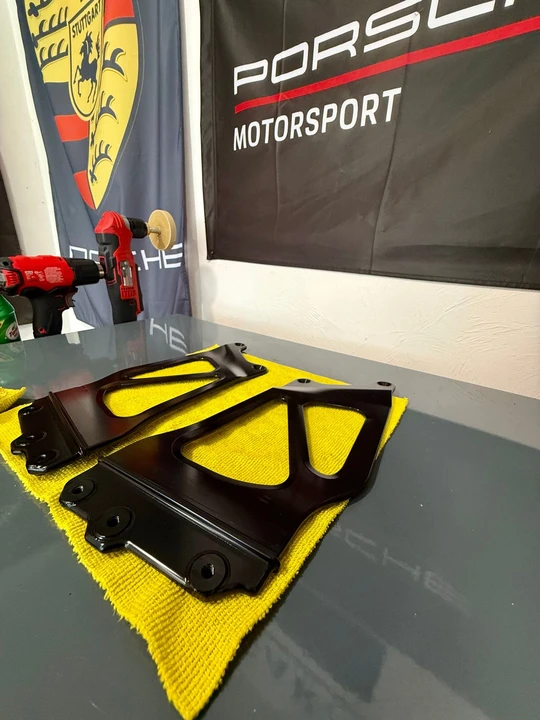 Parts & Memorabilia Bodywork - Image 3 of 4