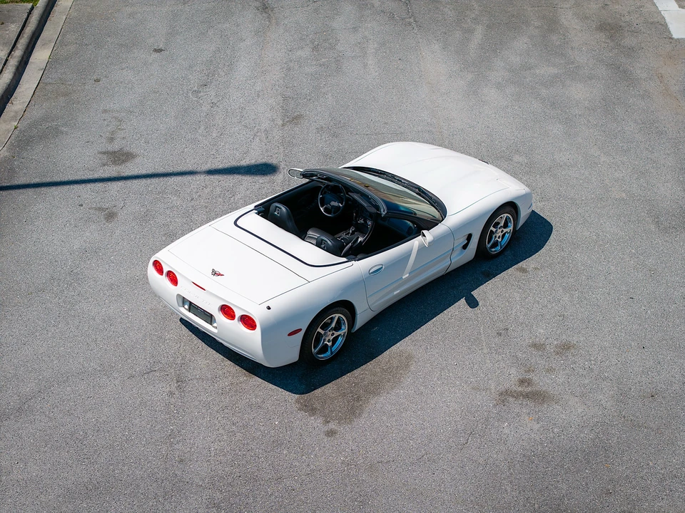 2001 Chevrolet Corvette C5 - Image 25 of 31