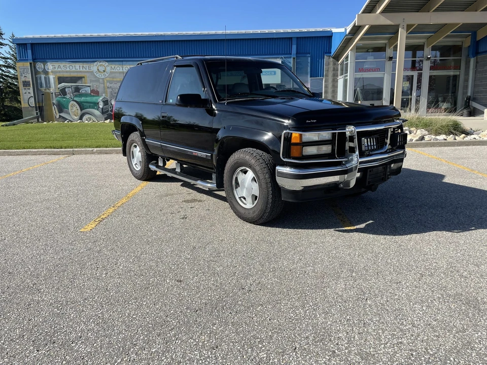 1995 GMC Yukon 1st Gen - Image 4 of 31
