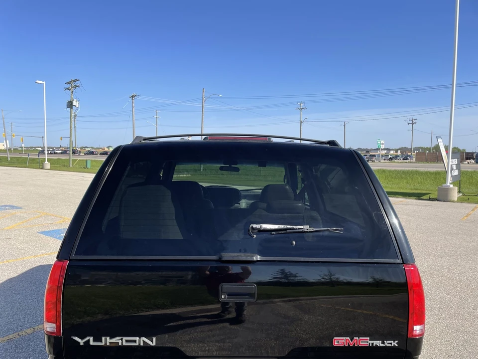 1995 GMC Yukon 1st Gen - Image 29 of 31