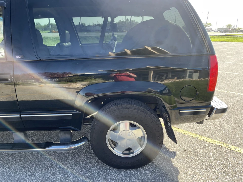 1995 GMC Yukon 1st Gen - Image 14 of 31