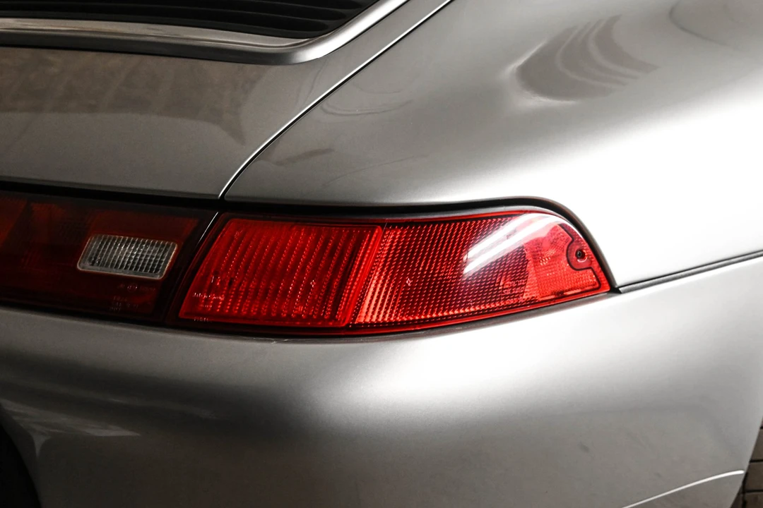 1997 Porsche 993 Carrera - Image 16 of 31