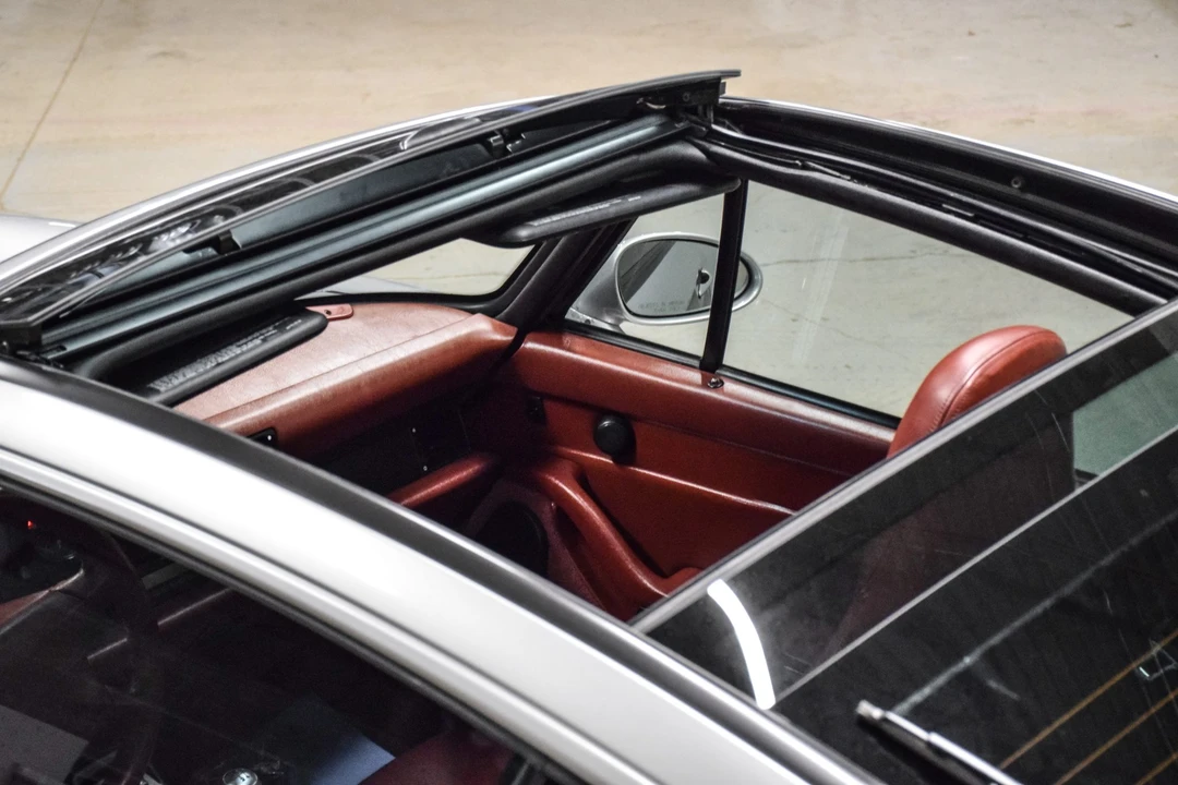 1997 Porsche 993 Carrera - Image 20 of 31