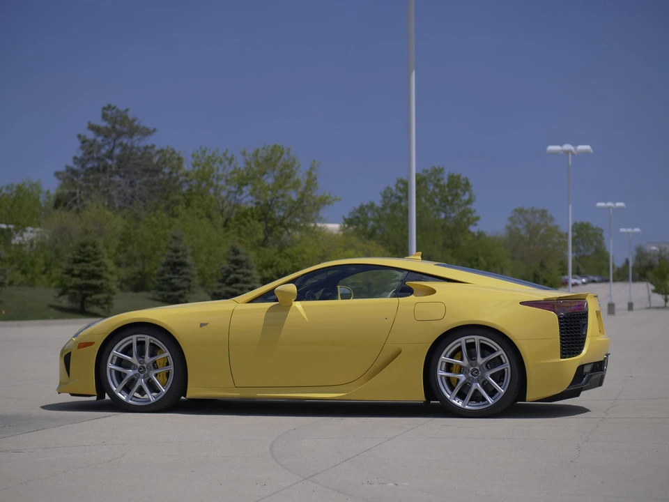 2012 Lexus LFA - Image 17 of 31