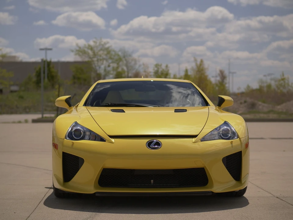 2012 Lexus LFA - Image 11 of 31