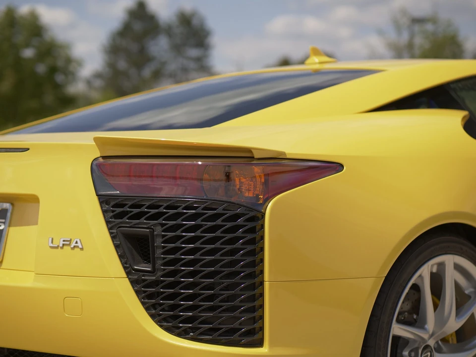 2012 Lexus LFA - Image 30 of 31