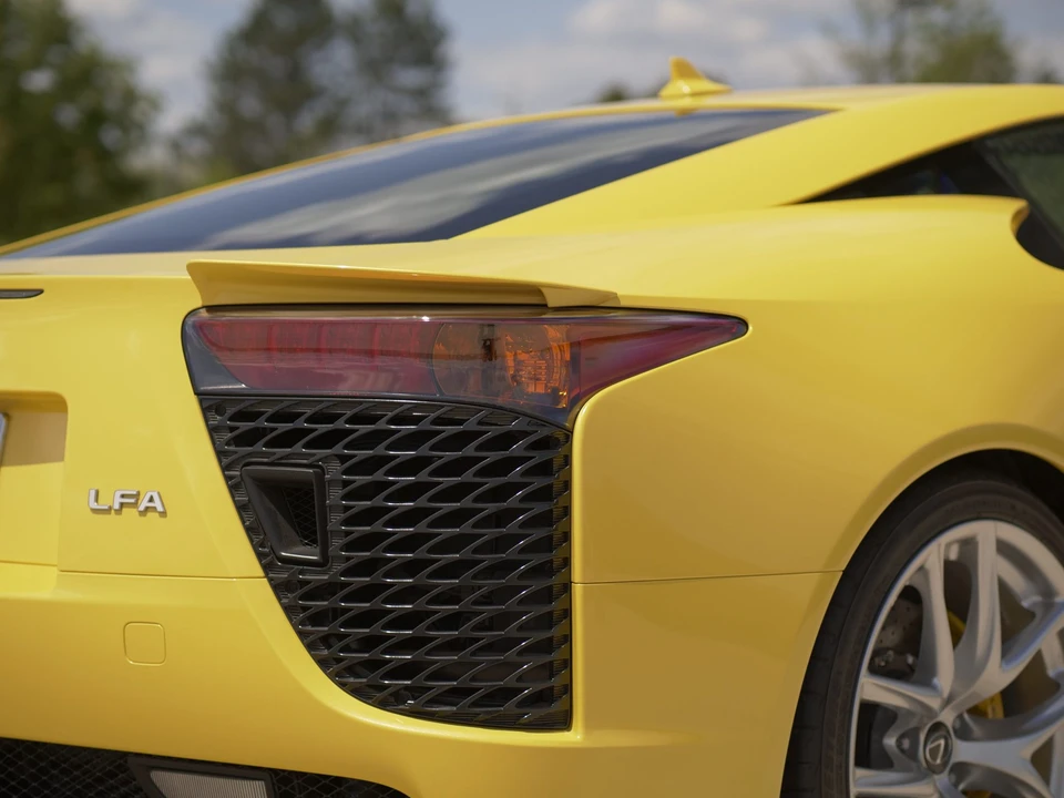 2012 Lexus LFA - Image 29 of 31