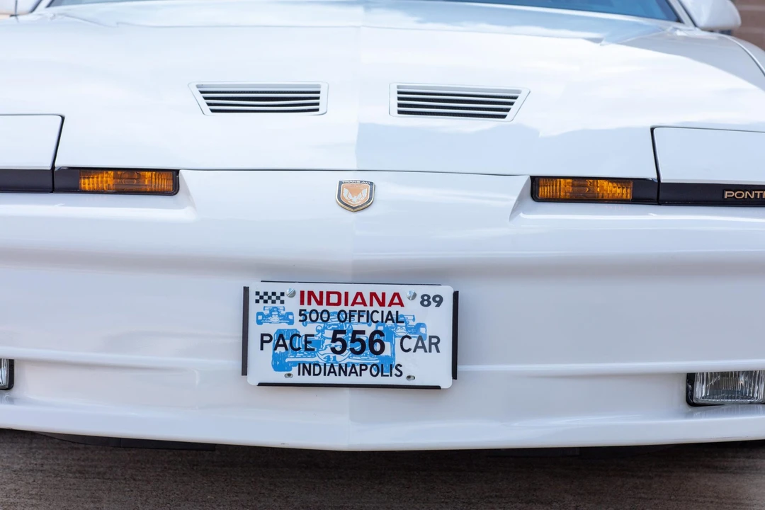 1989 Pontiac Firebird Trans Am 3rd Gen - Image 19 of 31