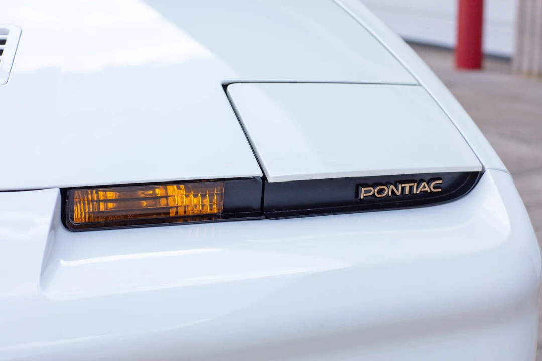 1989 Pontiac Firebird Trans Am 3rd Gen - Image 20 of 31