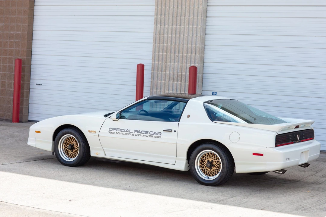 1989 Pontiac Firebird Trans Am 3rd Gen - Image 8 of 31