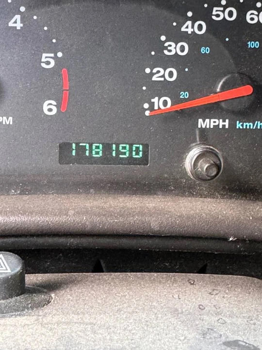 2001 Jeep TJ Wrangler - Image 6 of 8