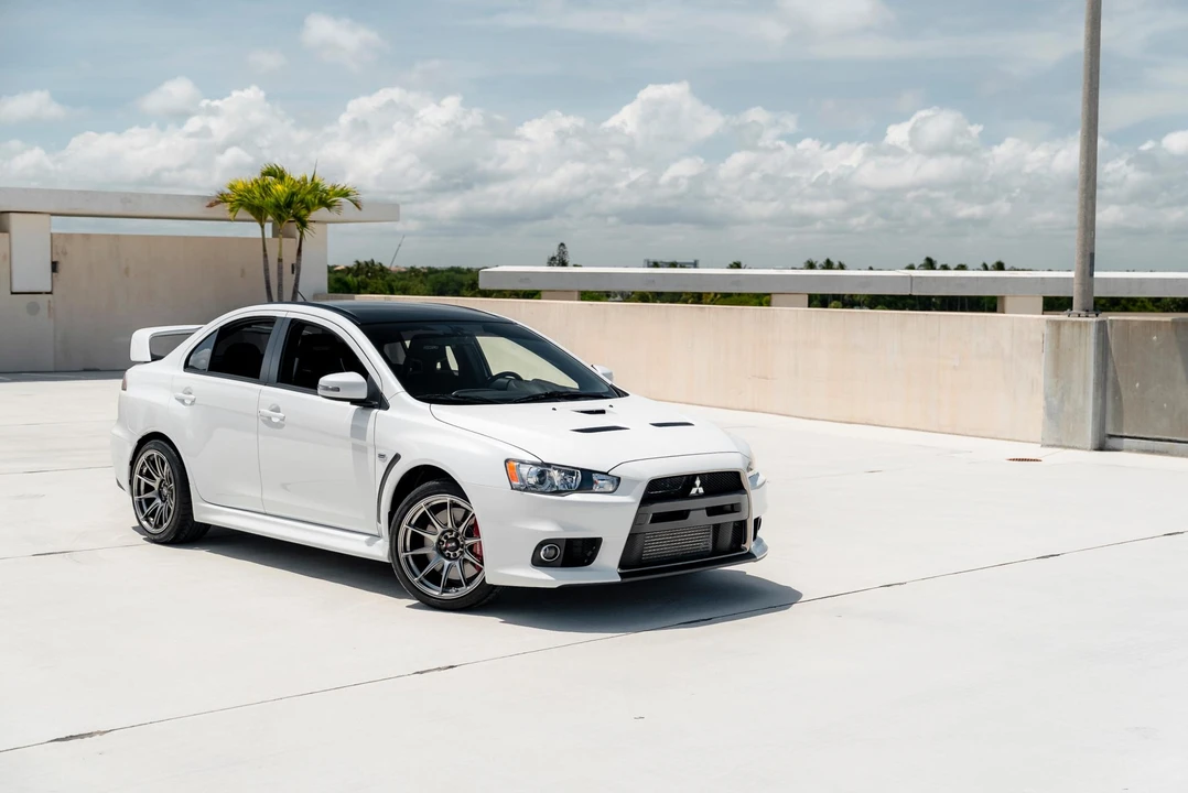2015 Mitsubishi Lancer Evolution X 9th Gen - Image 7 of 31