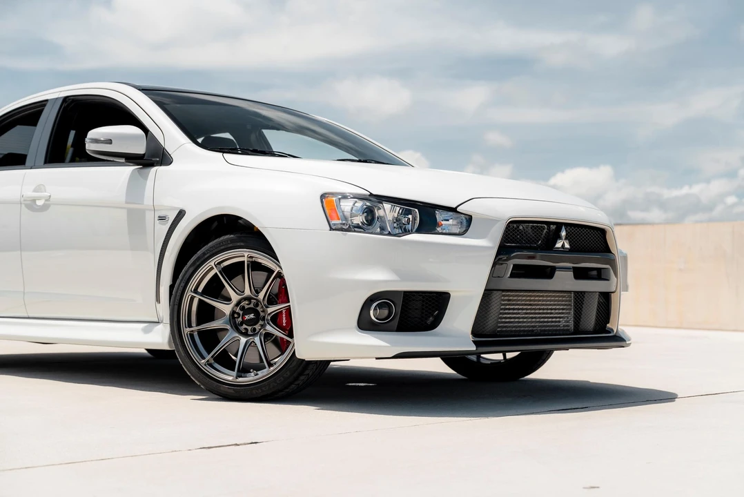 2015 Mitsubishi Lancer Evolution X 9th Gen - Image 18 of 31