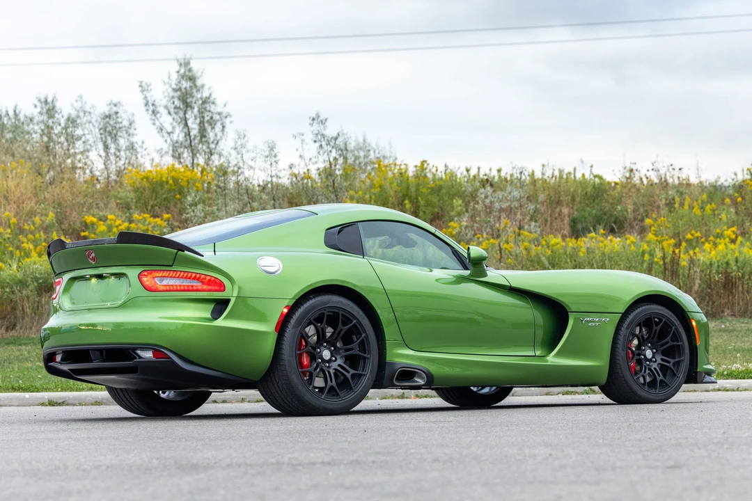 2017 Dodge Viper 5th Gen - Image 9 of 31