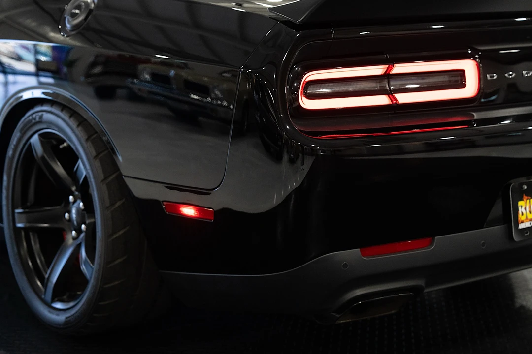 2017 Dodge Challenger SRT Hellcat 3rd Gen - Image 18 of 31