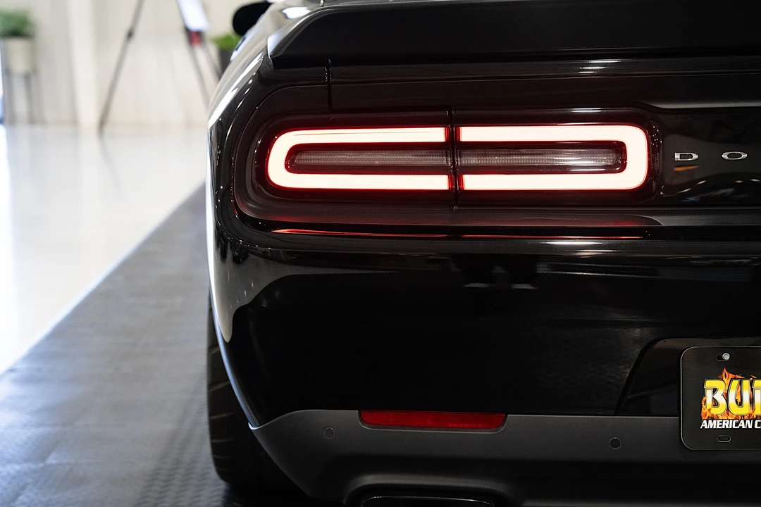 2017 Dodge Challenger SRT Hellcat 3rd Gen - Image 25 of 31