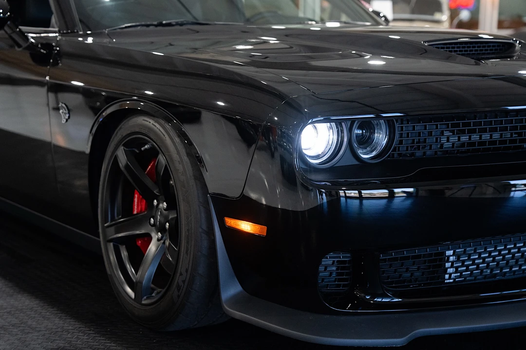 2017 Dodge Challenger SRT Hellcat 3rd Gen - Image 30 of 31
