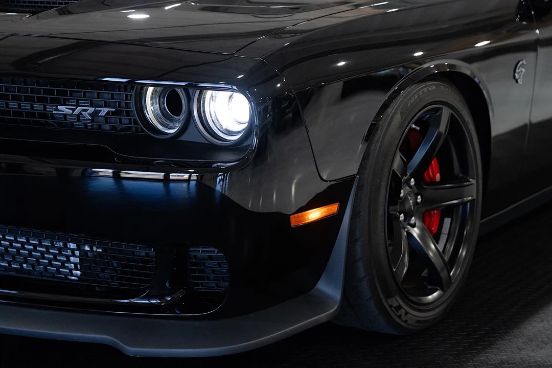 2017 Dodge Challenger SRT Hellcat 3rd Gen - Image 27 of 31