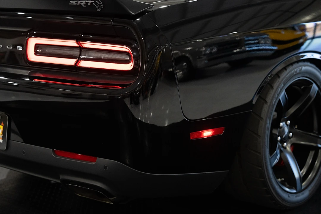 2017 Dodge Challenger SRT Hellcat 3rd Gen - Image 26 of 31