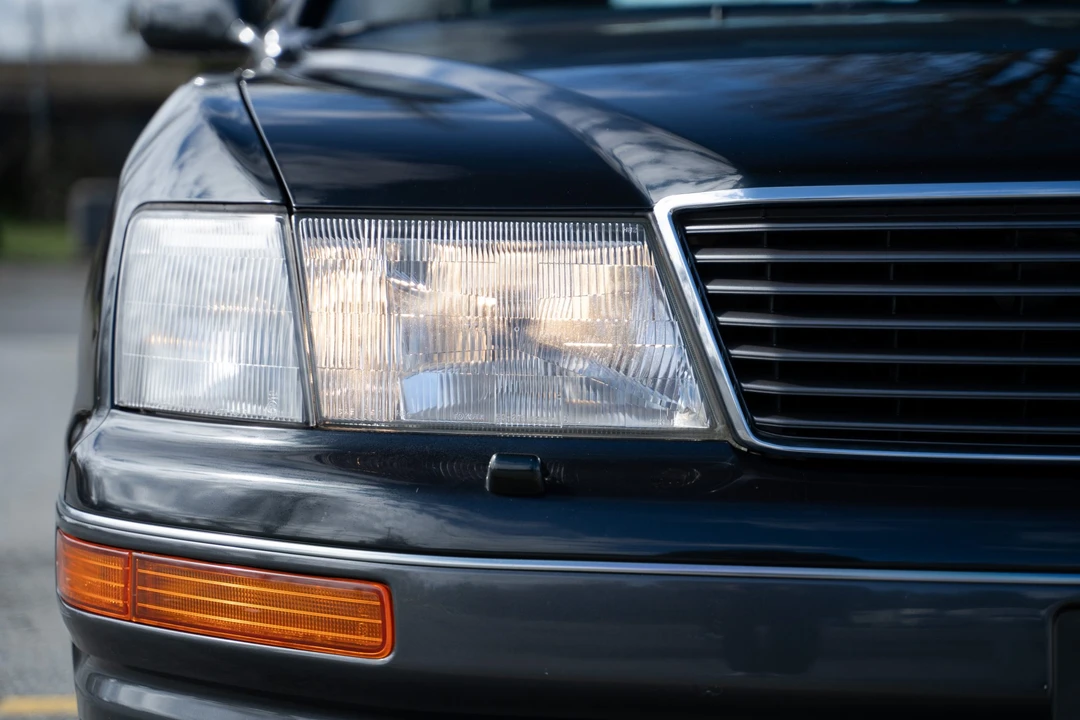 1997 Lexus LS 2nd Gen - Image 23 of 31