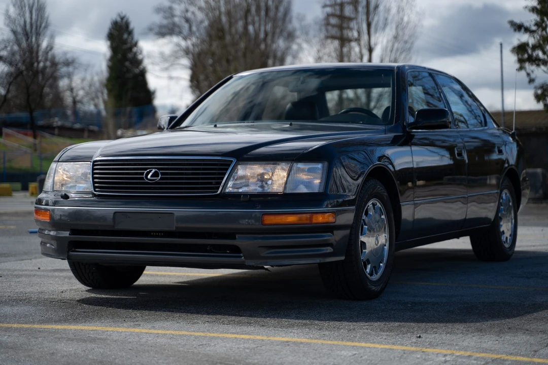 1997 Lexus LS 2nd Gen - Image 3 of 31