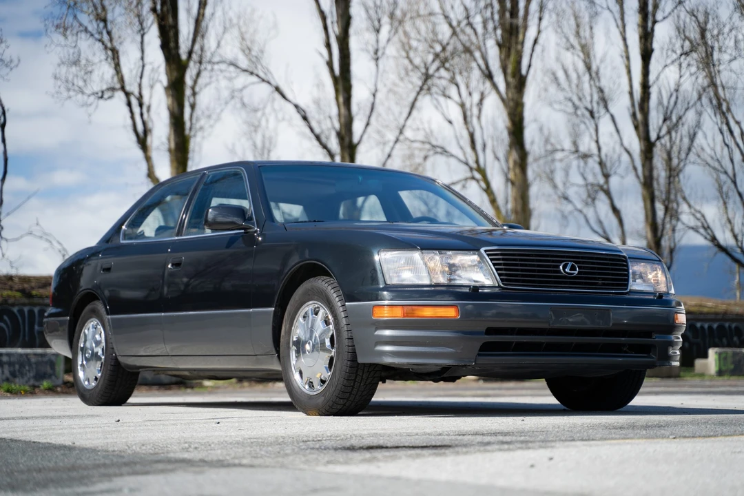 1997 Lexus LS 2nd Gen - Image 9 of 31