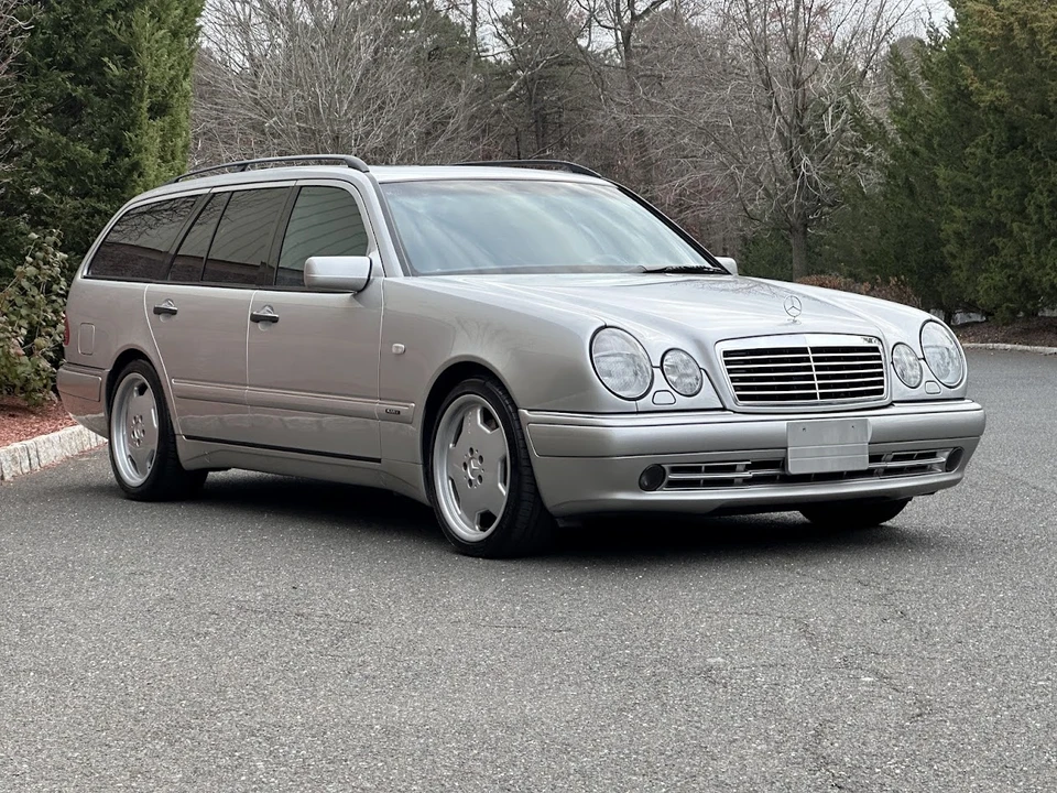 1998 Mercedes-Benz W210 E 36 & E 50 & E 55 & E 60 AMG - Image 2 of 31