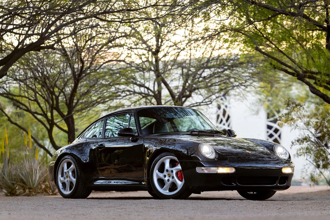 1997 Porsche 993 Carrera 4S - Image 10 of 31