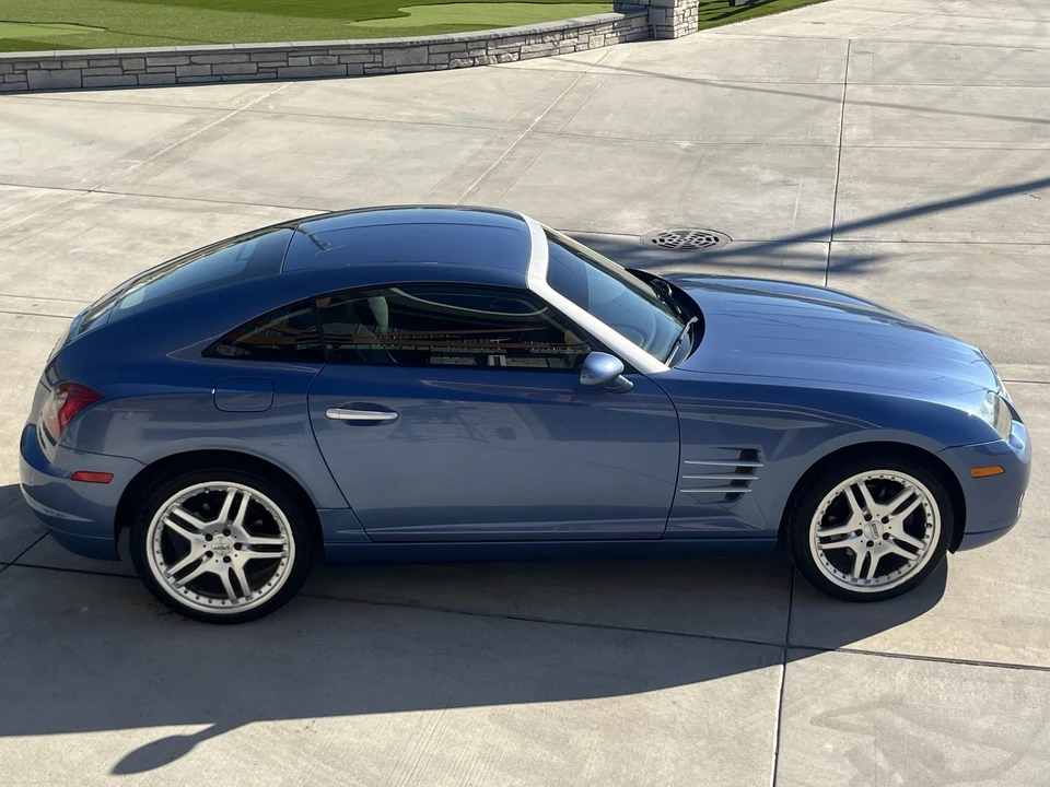 2005 Chrysler Crossfire - Image 7 of 31