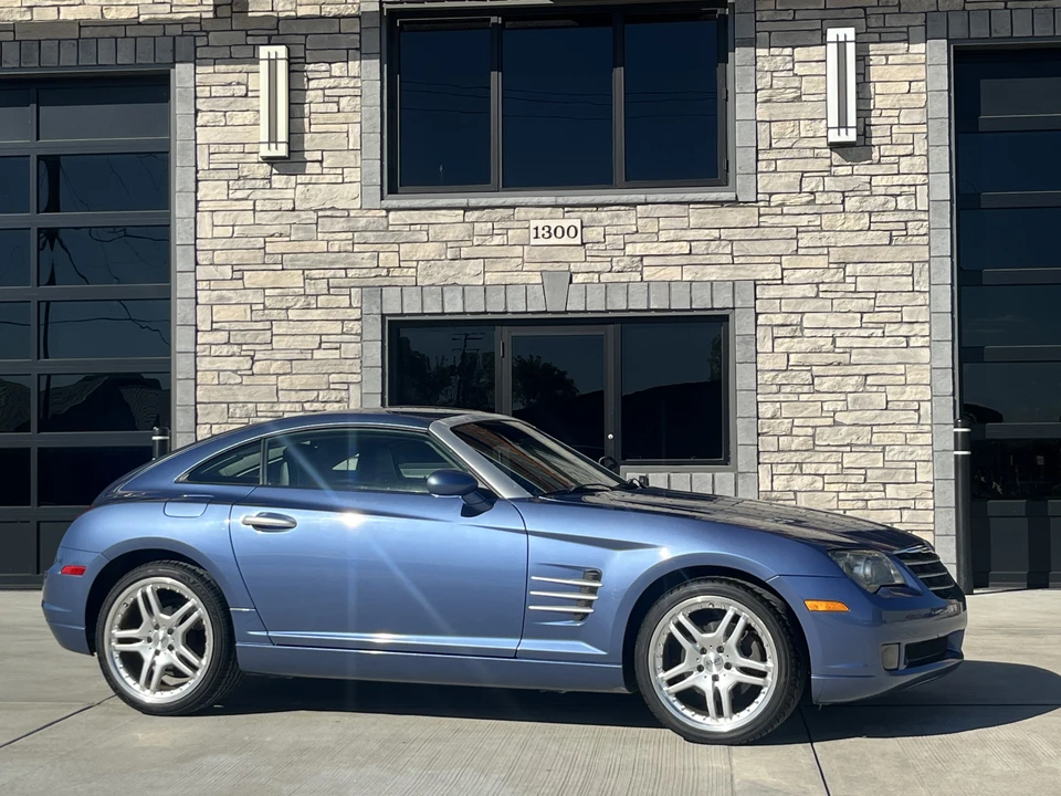 2005 Chrysler Crossfire - Image 3 of 31