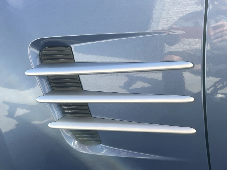 2005 Chrysler Crossfire - Image 31 of 31