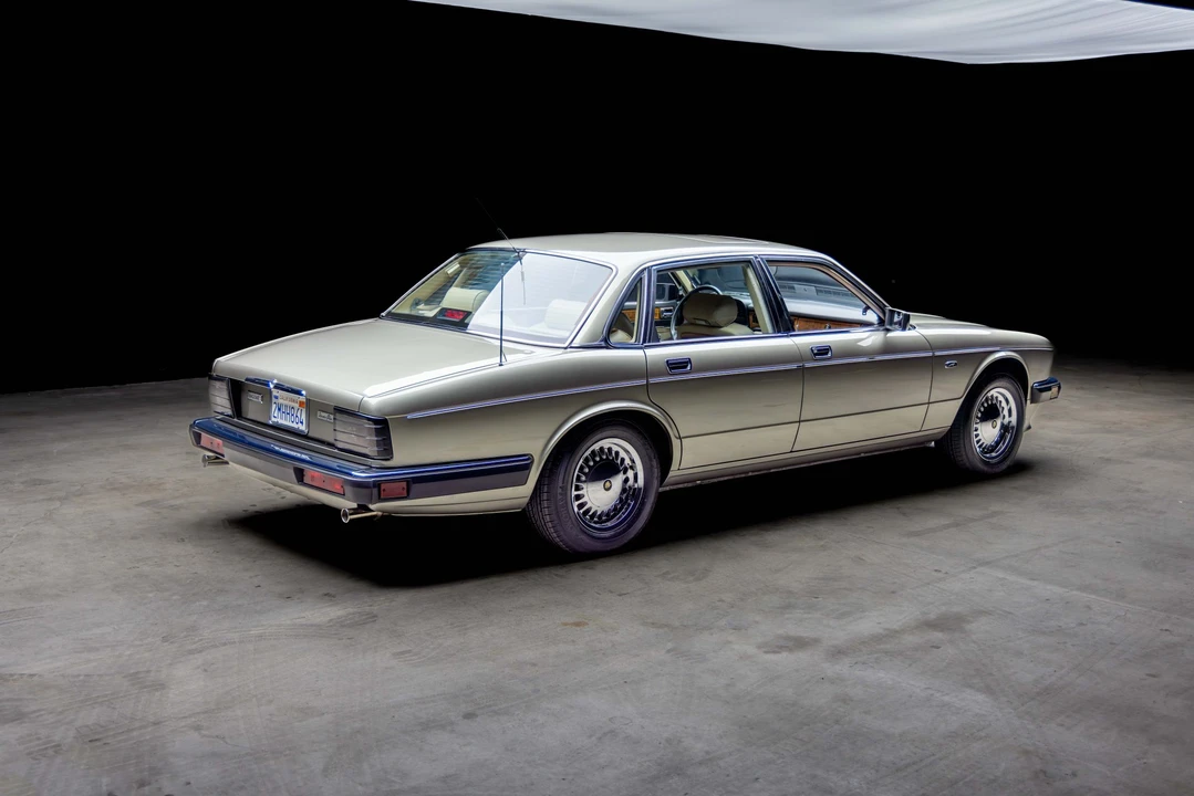1989 Jaguar XJ40 XJ - Image 17 of 31