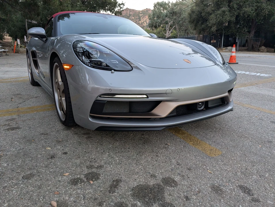 2022 Porsche 718 Boxster - Image 15 of 31