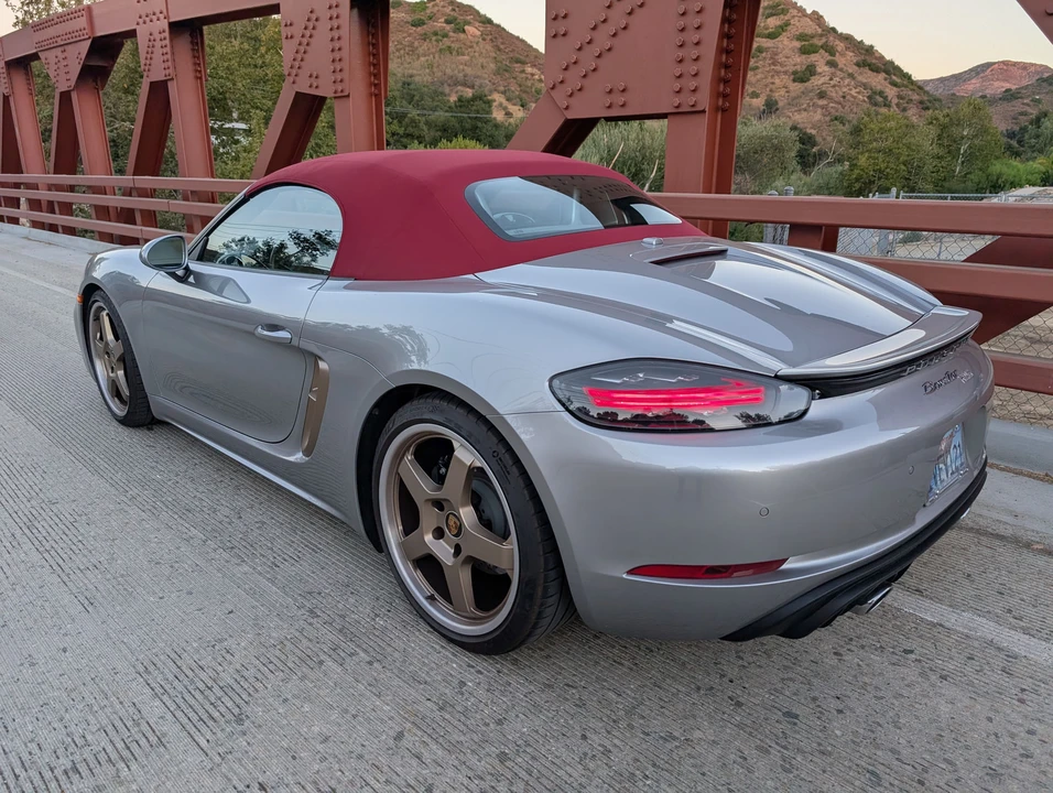 2022 Porsche 718 Boxster - Image 26 of 31