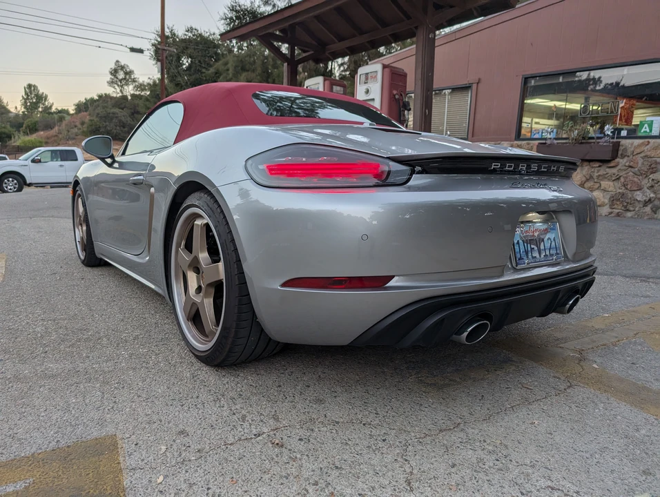 2022 Porsche 718 Boxster - Image 28 of 31