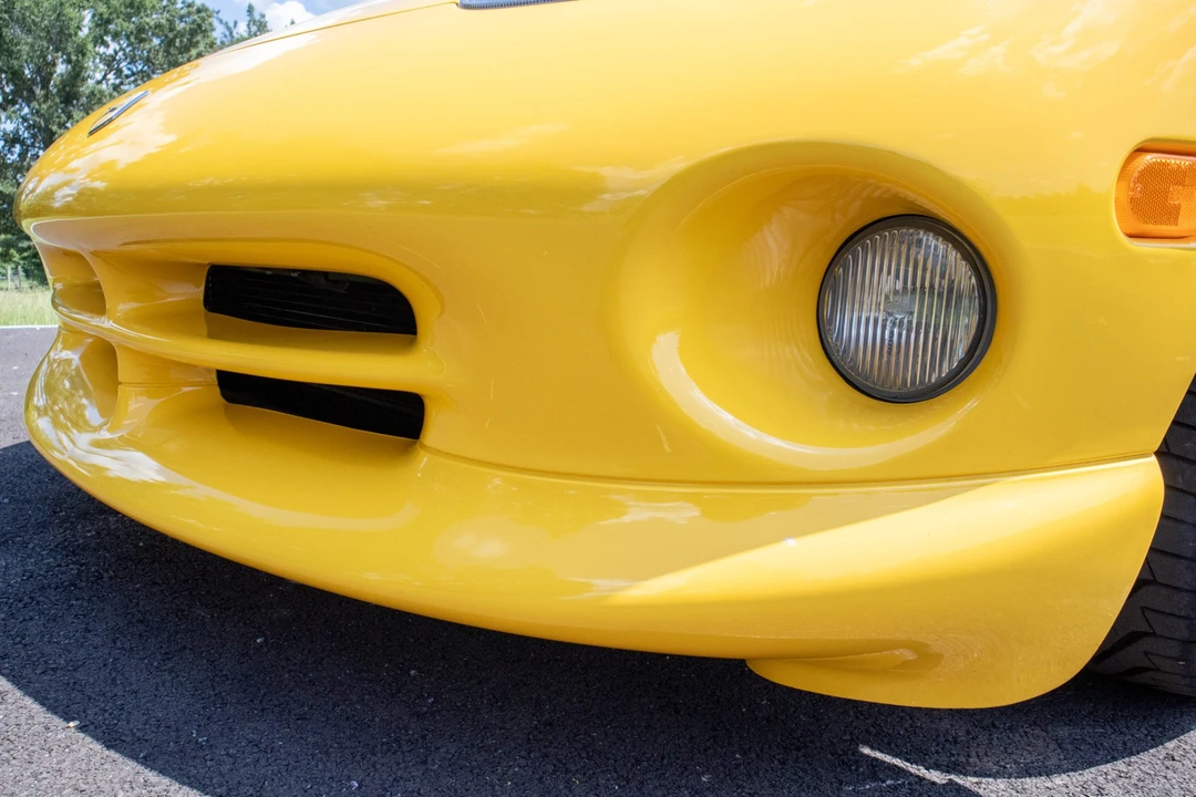 2001 Dodge Viper GTS 2nd Gen - Image 24 of 31