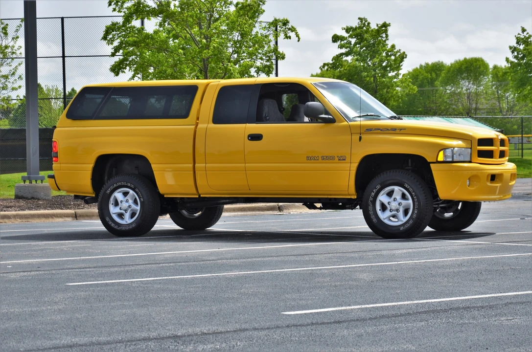 2000 Dodge Ram 2nd Gen - Image 27 of 31