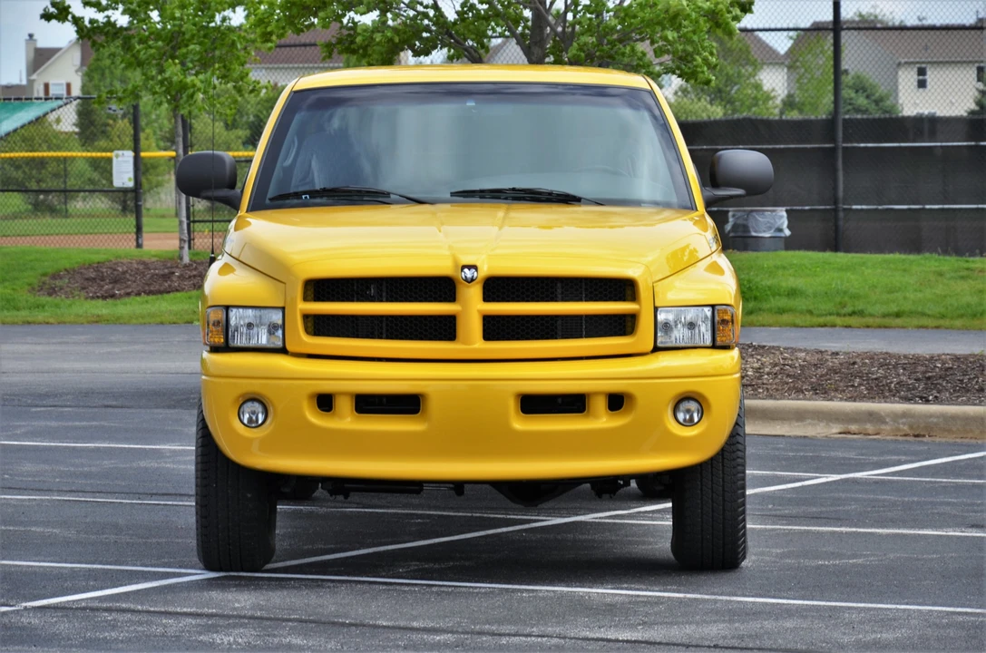 2000 Dodge Ram 2nd Gen - Image 9 of 31