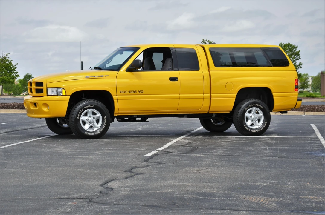 2000 Dodge Ram 2nd Gen - Image 15 of 31