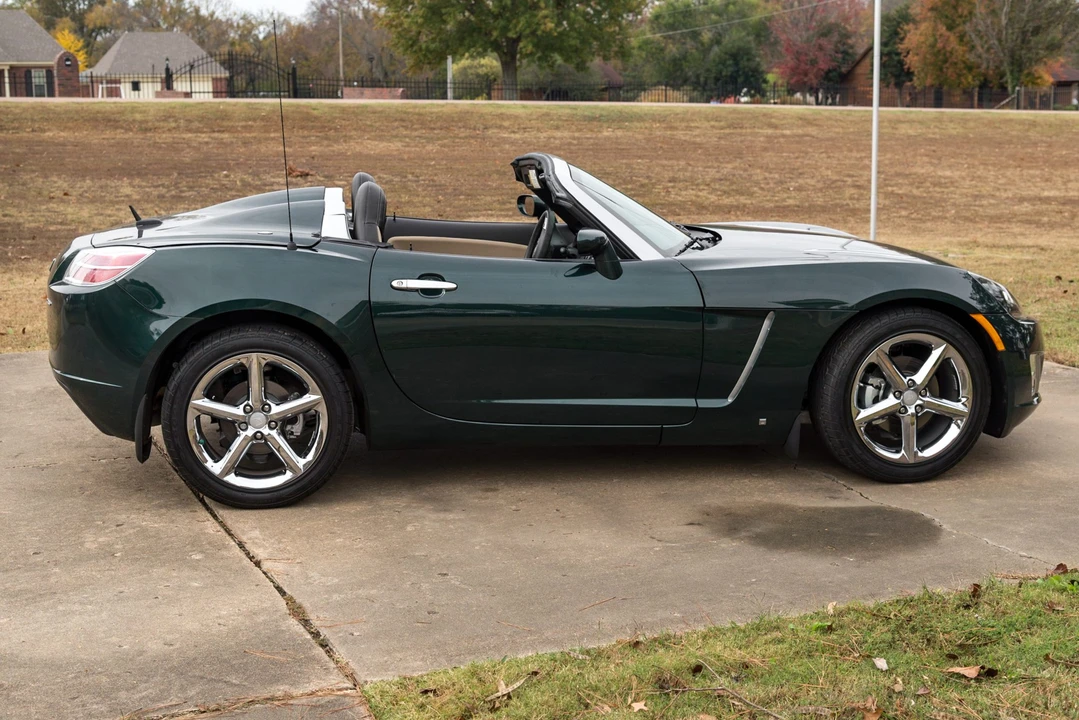 2008 Saturn Sky Red Line - Image 5 of 31