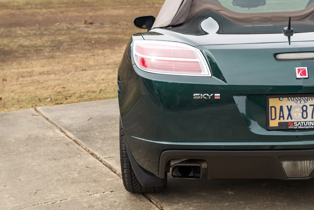 2008 Saturn Sky Red Line - Image 21 of 31