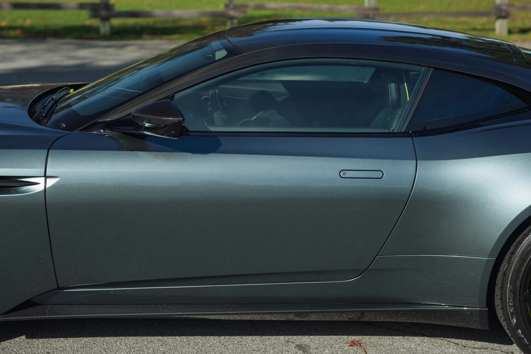 2021 Aston Martin DB11 AMR - Image 16 of 31